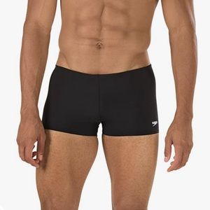 Speedo endurance size 32